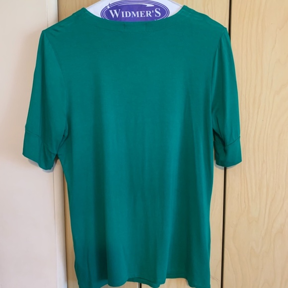 Liz Claiborne Green Short Sleeve Top with Lace-up Front - Picture 3 of 7